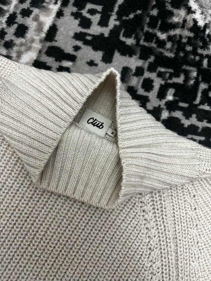 Gri Boğazlı Triko Kadın Kazak - Görsel 2