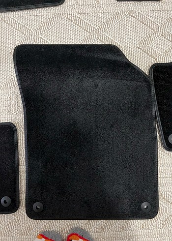 Yeni VOLVO ORIGINAL YAZLIK PASPAS SETİ  Siyah Araç Paspas Seti - Görsel 4