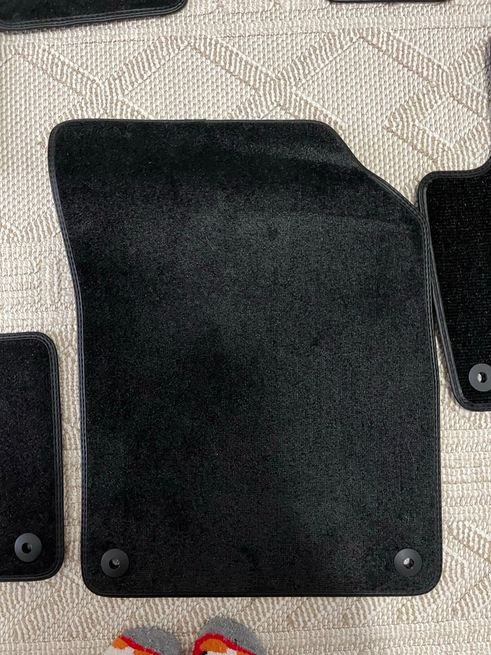 Yeni VOLVO ORIGINAL YAZLIK PASPAS SETİ  Siyah Araç Paspas Seti - Görsel 4