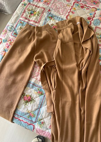 Camel Renkli Midi Boy Kadın Yelek yeni giyilmedi - Görsel 3