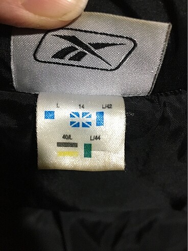l Beden siyah Renk Reebok kadın pufidik mont