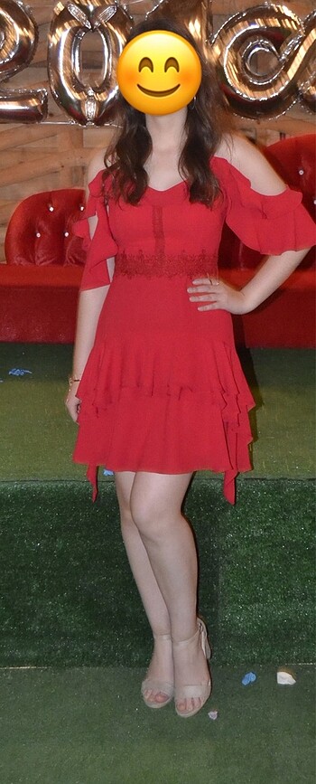 Koton Kısa kırmızı elbise