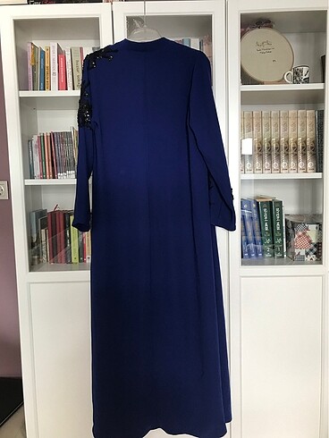 İşlemeli ferace abaya