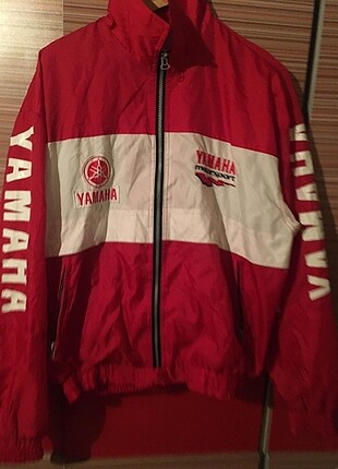 Yamaha motorcu üst