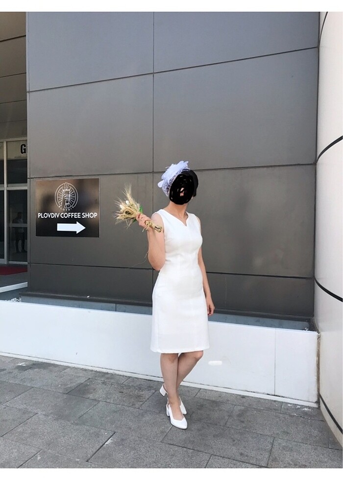 Beyaz elbise - Görsel 4