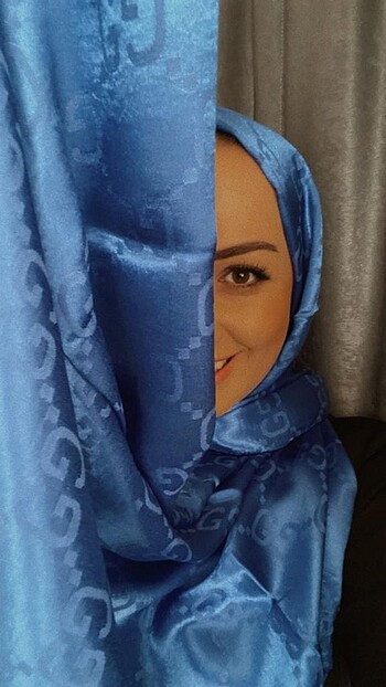 Mavi parlak şalımız