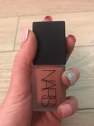 Nars likit allık