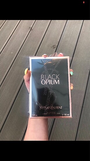 Ysl black opium ??