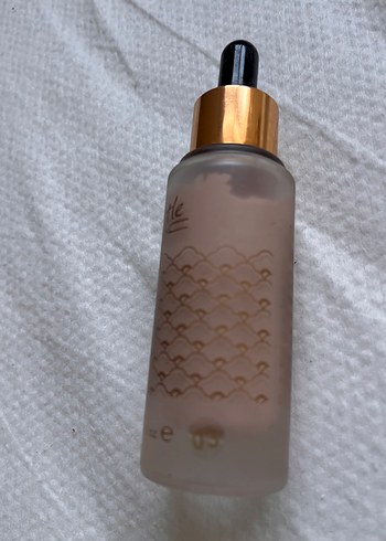 Little MAC Bej Fondöten - Görsel 6