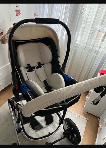 Beyaz Çok Fonksiyonlu Bebek Arabası - Görsel 9