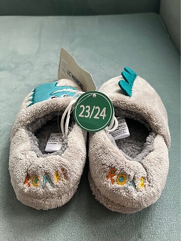 LC Waikiki Erkek çocuk halı ayakkabısı
