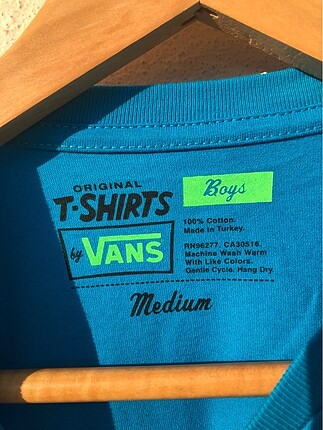 m Beden mavi Renk Vans Tişört