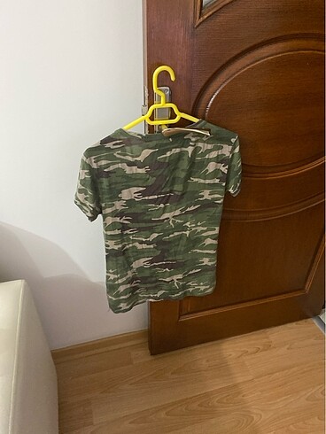 LC Waikiki Askeri desenli tshirt