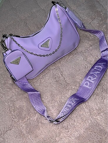 Prada Çanta
