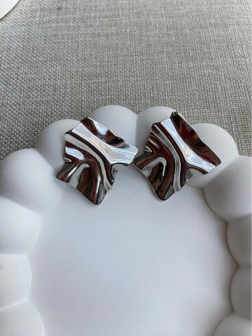 Plaka Model Çelik Küpe - Görsel 2