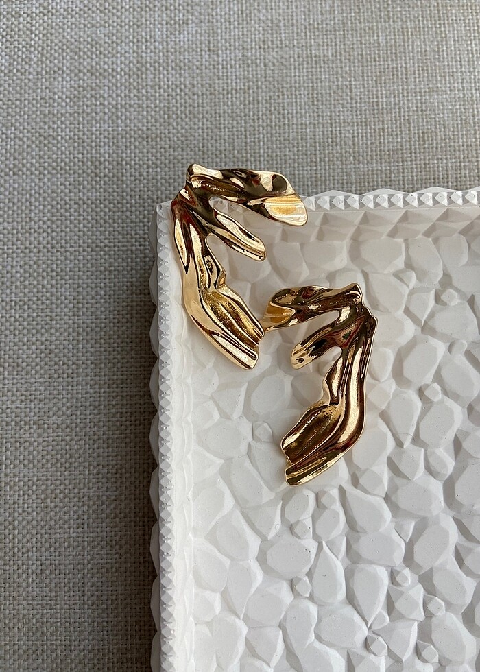 Marka Model Gold Küpe - Görsel 2