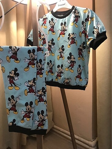 4 Yaş Beden çeşitli Renk Pijama