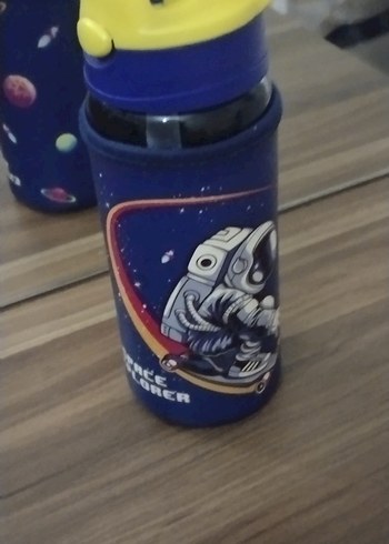 Renkli Uzay Temalı Çocuk Termosu - Görsel 2