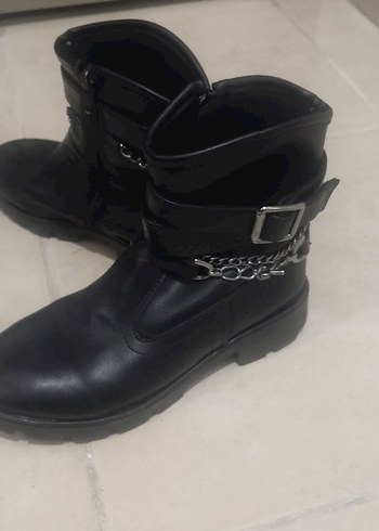 LC Waikiki universal