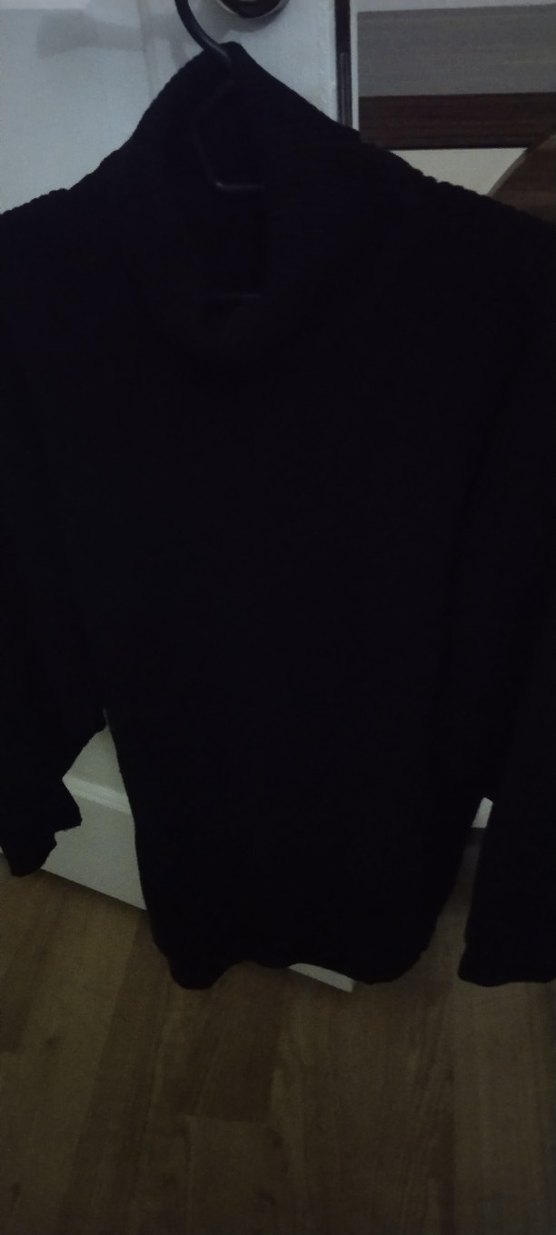 bayan kazak giyilmedi etiketi yok ama - Görsel 3