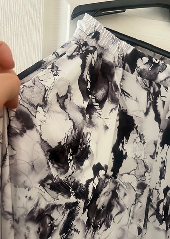 Gri Batik Desenli Salaş Uzun pantolo - Görsel 4