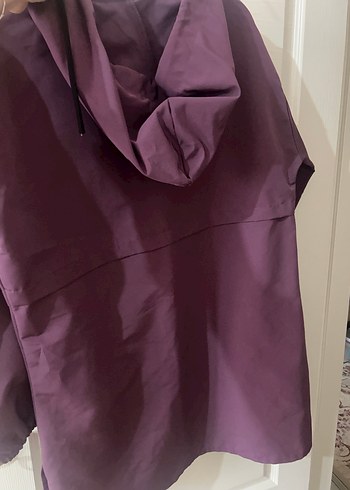 Mor Kapüşonlu Kadın Yağmurluk - Görsel 5