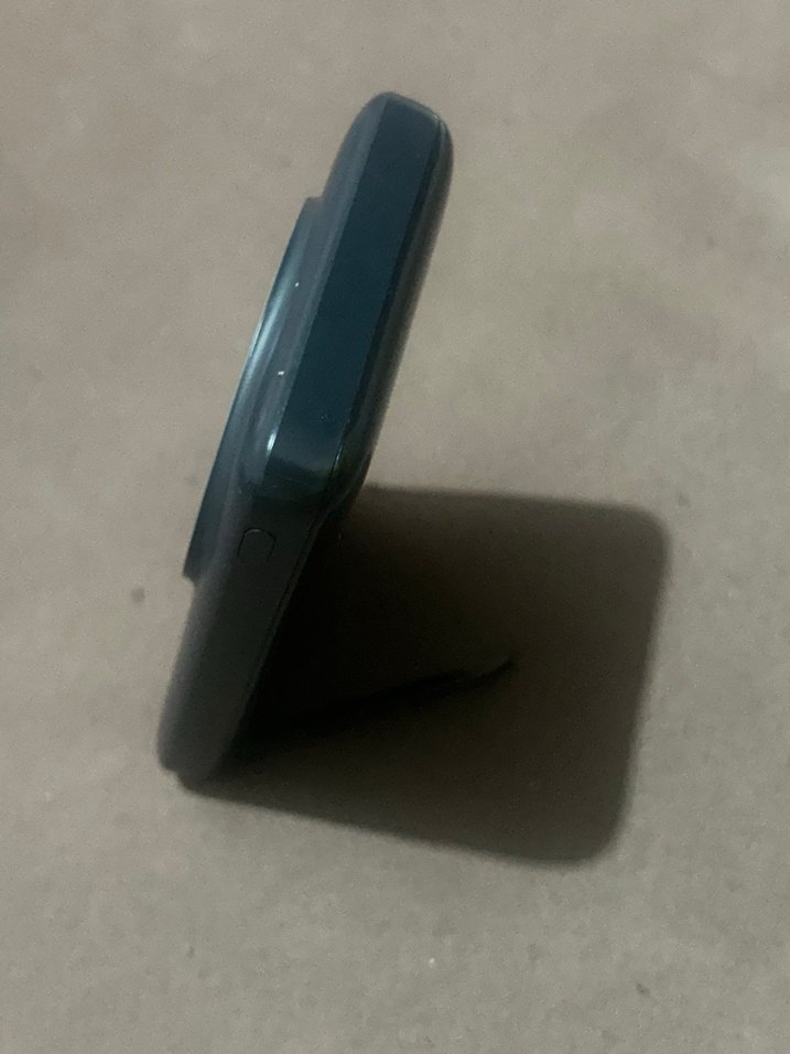 Siyah Manyetik Kablosuz Power Bank - Görsel 4