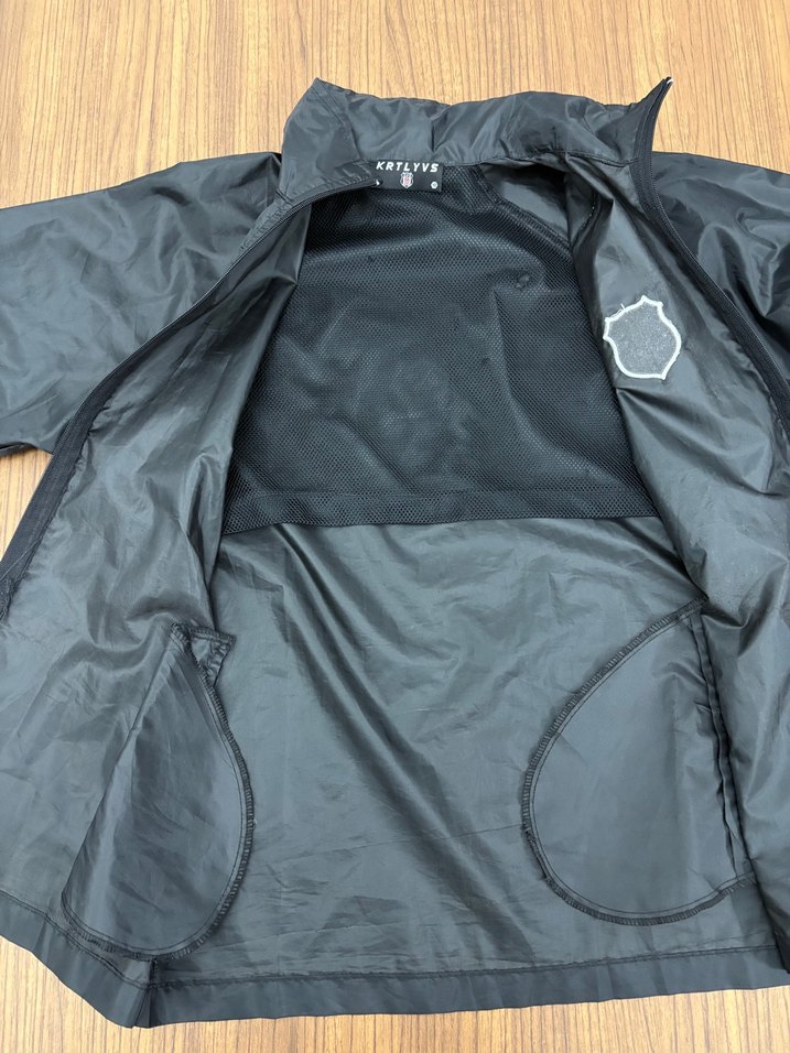 Beşiktaş yağmurluk - Görsel 5