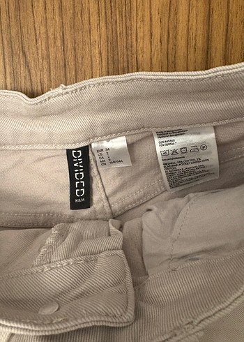 H&M kısa şort - Görsel 3
