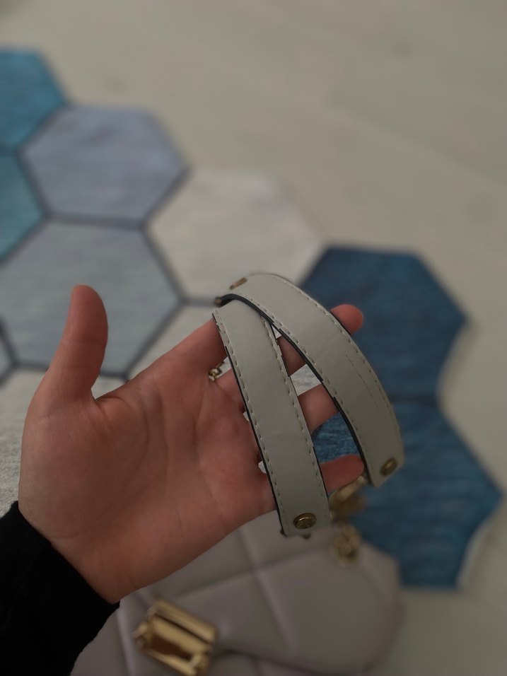 Gri Zincir Detaylı Deri Kadın Çanta - Görsel 2