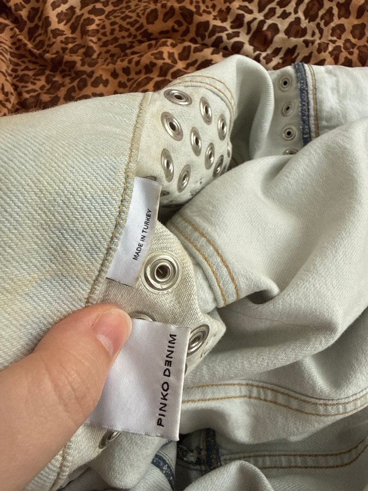 Düğmeli Mavi Nakışlı Pinko Denim Ceket - Görsel 4