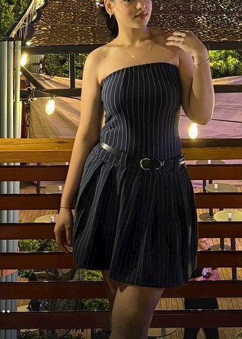 Siyah Çizgili Straplez Midi Elbise - Görsel 3