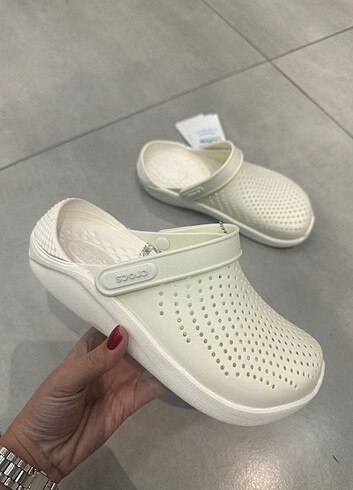 37 Beden Crocs Literide Beyaz 