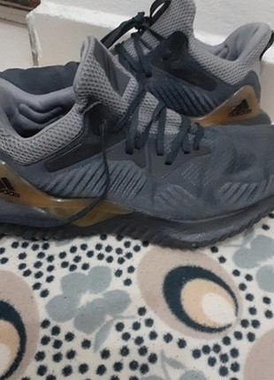 adidas ayakkabı sıkıntısız temiz