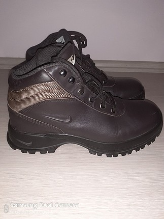 Nike outdoor bot