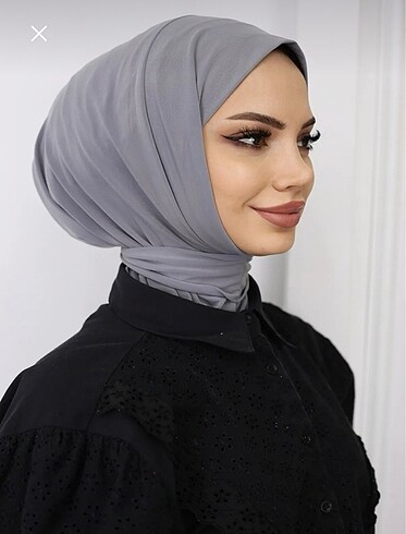 Diğer Siyah Çıtçıtlı hijab