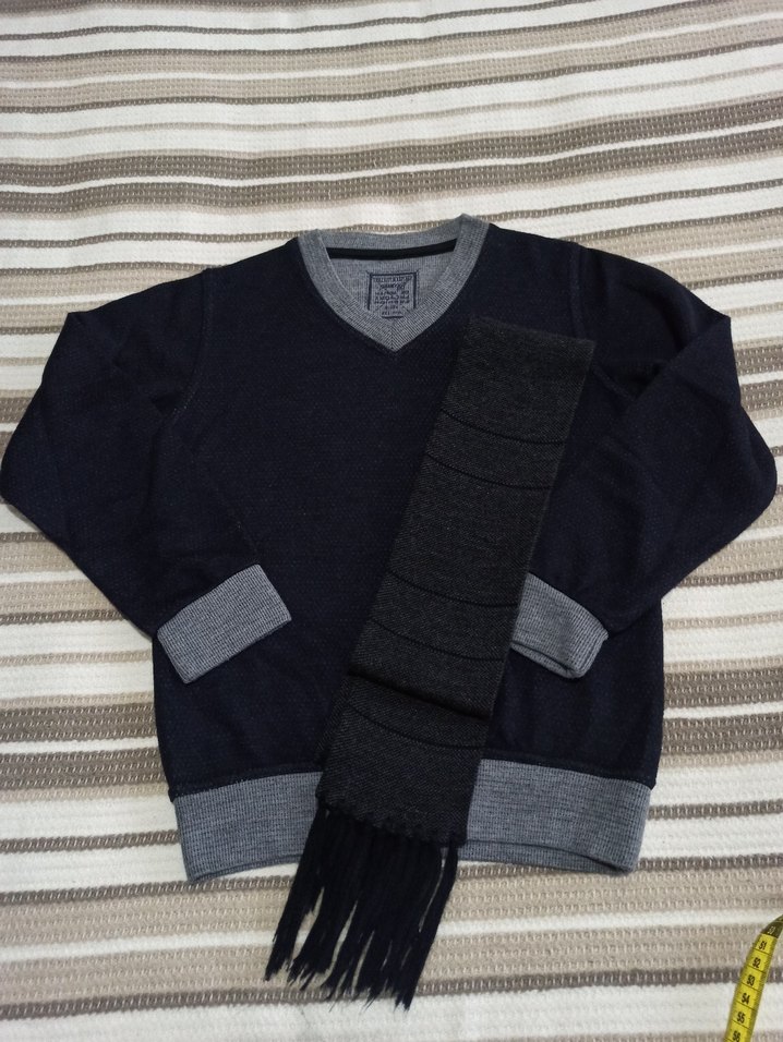 ERKEK ÇOCUK 6 YAŞ  V YAKA KAZAK - Görsel 2