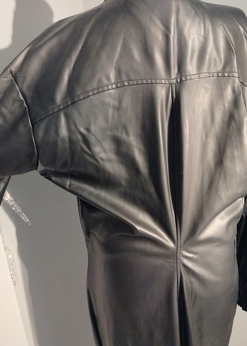 Kadın Siyah Uzun Deri Kemerli Ceket - Görsel 7