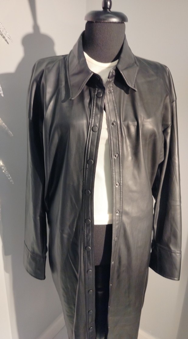 Kadın Siyah Uzun Deri Kemerli Ceket - Görsel 4