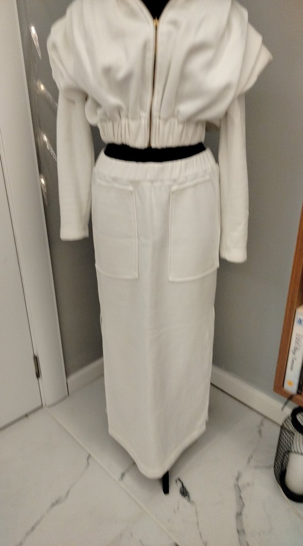 Beyaz Kapüşonlu Kadın Uzun ikili takım - Görsel 2