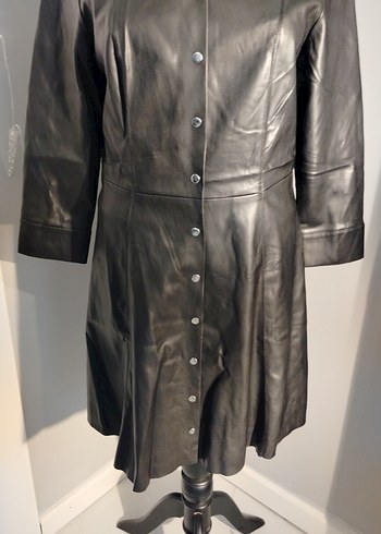 Düğmeli Siyah Deri Kadın Ceket elbise - Görsel 3