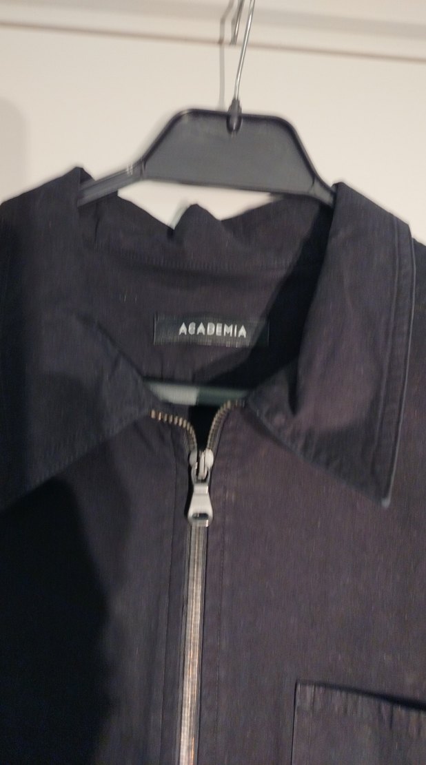 Siyah Fermuarlı Kısa Kollu Tulum - Görsel 4