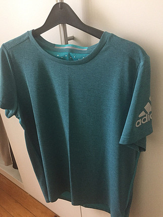 adidas tişort