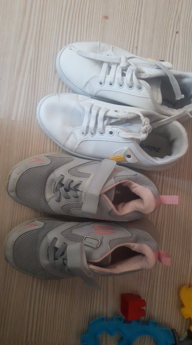 Kız Çocuk Gri Cırt Cırtlı Spor Ayakkabı - Görsel 2