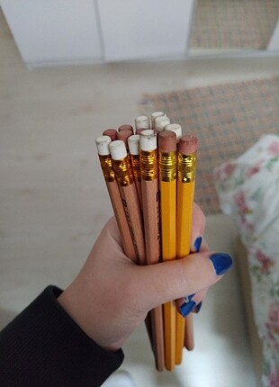  15 adet hiç kullanılmamış kurşun kalem