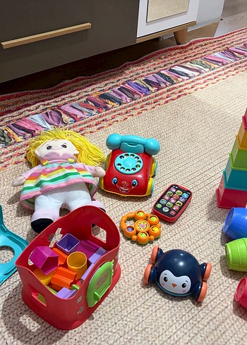 Renkli Bebek ve Oyuncak Seti - Görsel 5