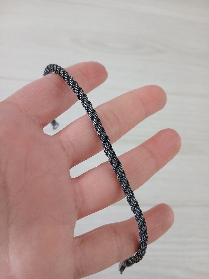 Gri Zincir Detaylı Yılan Desenli gümüş Bileklik - Görsel 2