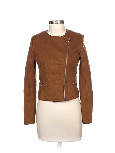 Stradivarius Hırka %70 İndirimli.