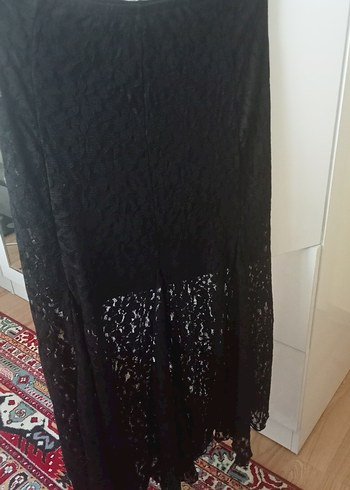 Dantel Detaylı Siyah Uzun Etek - Görsel 4