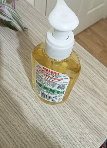 Garnier Yüz yıkama jeli 